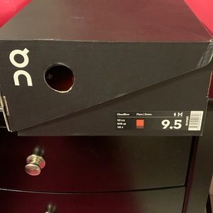 On  cloud flow9.5 almost new